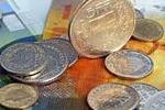 Kredyt we frankach. Co robić, gdy raty kredytu pną do góry? KOMENTARZ